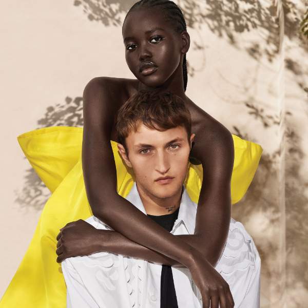 Valentino Donna Born In Roma Yellow Dream EDP 30ml GOODS Superdrug