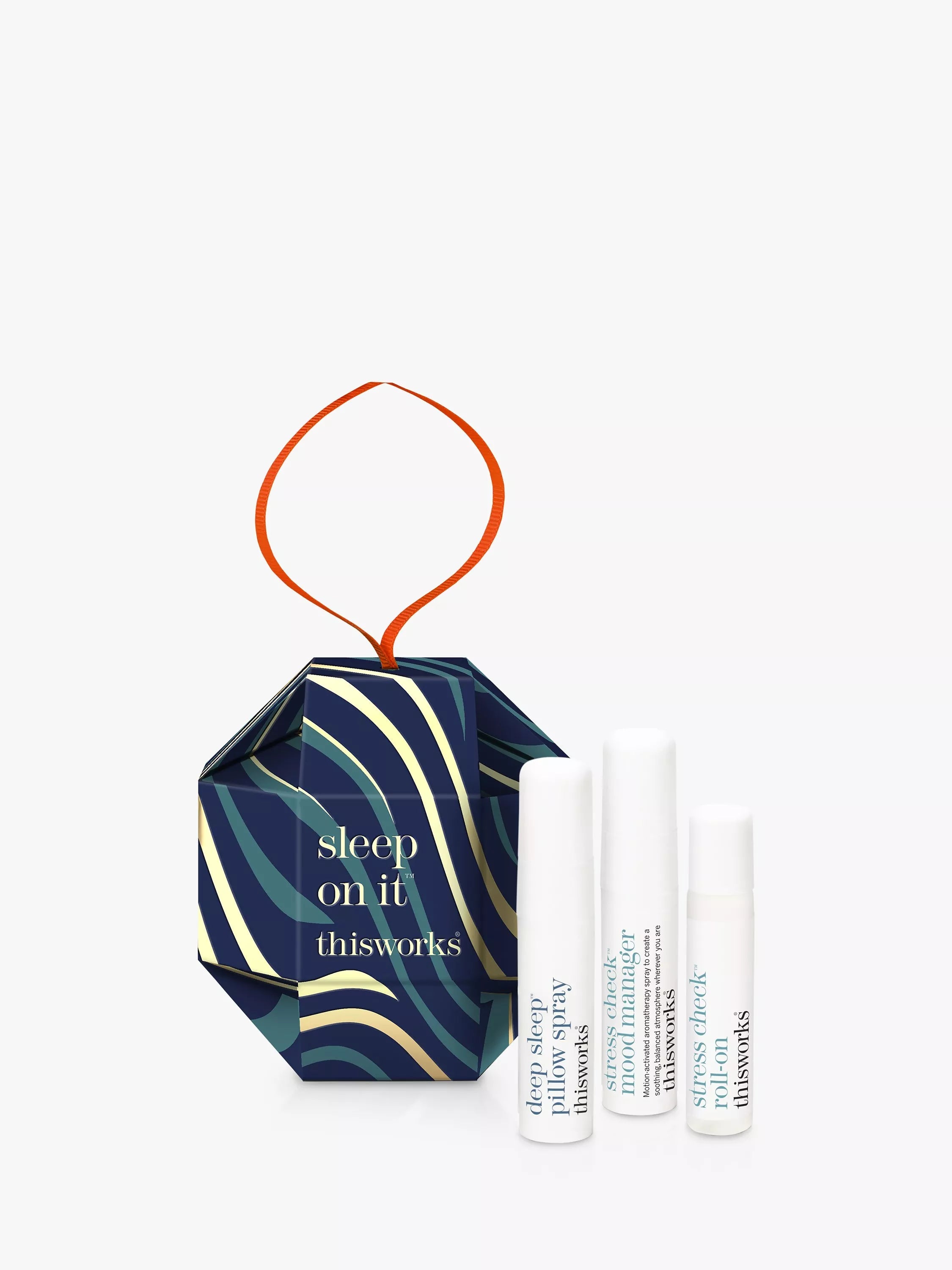 This Works Sleep On It Christmas Bodycare Gift Set - McGrocer