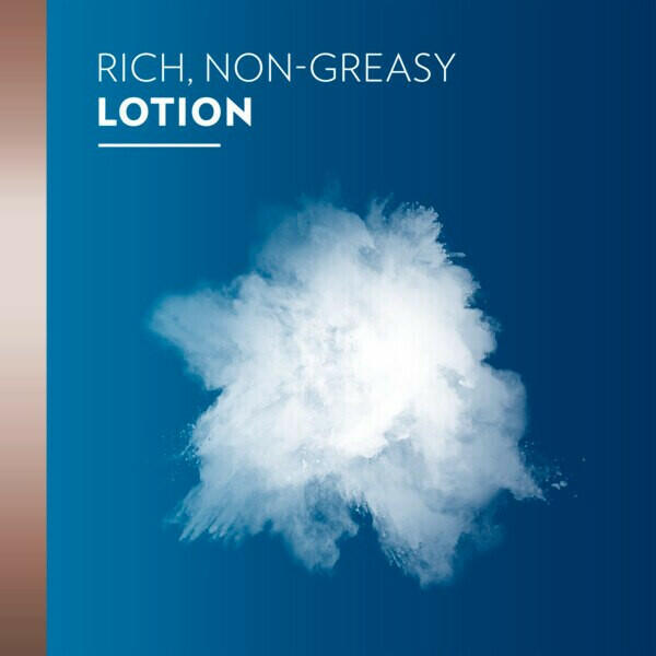 Vaseline Intensive Cocoa Radiant Spray Moisturiser 190ml GOODS Superdrug