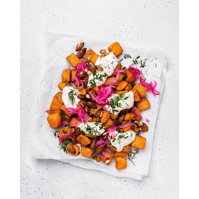 Strong Roots Garlic Roasted Sweet Potato   500g GOODS M&S