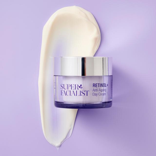 Super Facialist Retinol Anti Aging Day Cream 50ml GOODS M&S