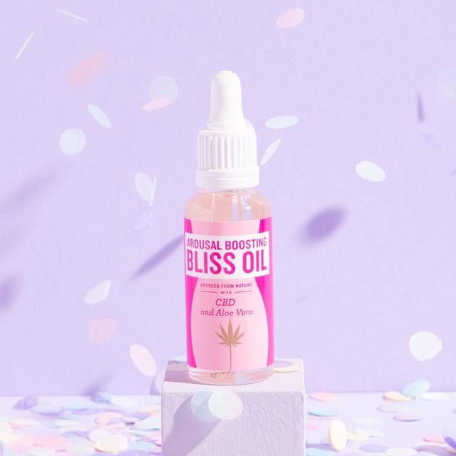 Woowoo CBD Arousal Boosting Bliss Oil 30ml GOODS M&S