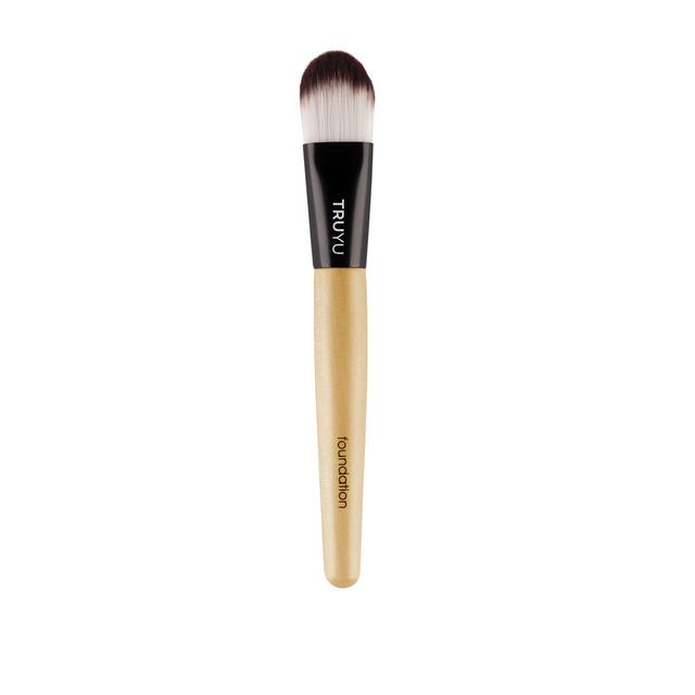 TRUYU Foundation Brush GOODS M&S