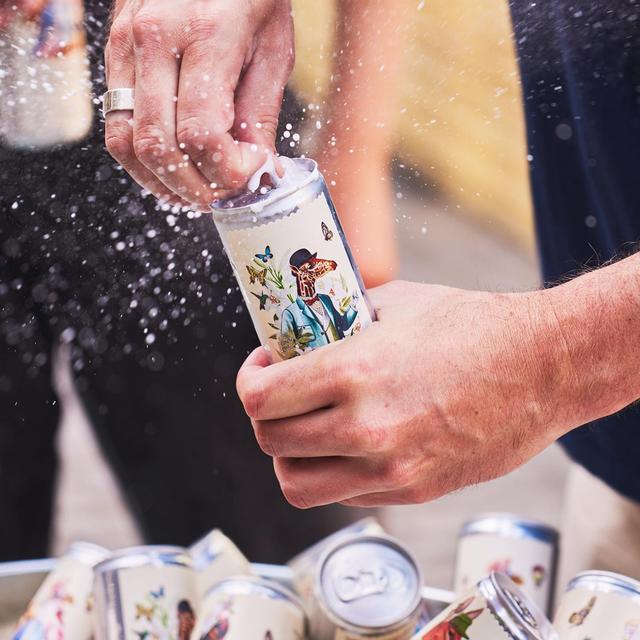 The Uncommon English Bubbly White Wine Multipack 4 x 250ml GOODS M&S