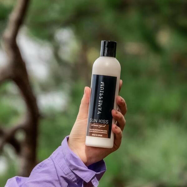 Vanessium SUN KISS Tan Activating Emulsion 250ml GOODS Superdrug