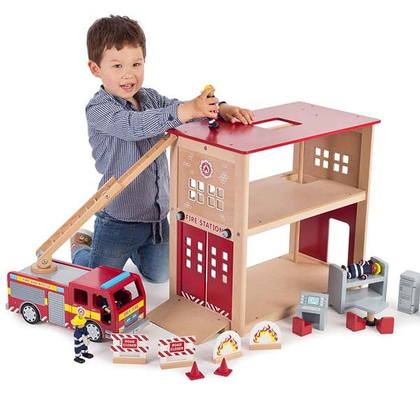 Tidlo Wooden Fire Station Playset GOODS Superdrug