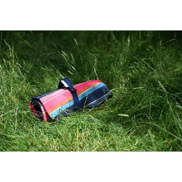 Beau & Elliot Confetti Round Picnic Blanket Stripe 142x142cm - McGrocer