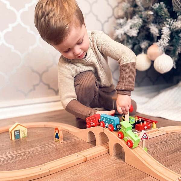 Bigjigs Rail Figure of Eight Train Set - McGrocer