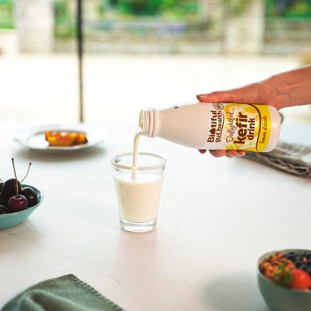 Biotiful Gut Health Delightful Lemon Drizzle Kefir Drink 500ml - McGrocer