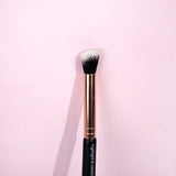 Brushworks Highlight & Contour Brush