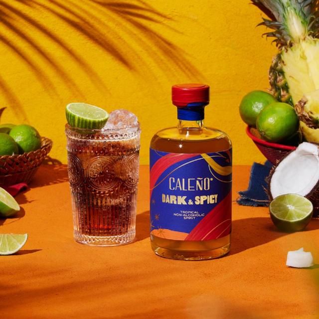 Caleno Dark & Spicy Non-Alcoholic Rum Alternative   50cl