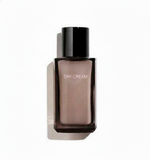 CHANEL
LE LIFT FLUID
SMOOTHS - FIRMS - MATTIFIES