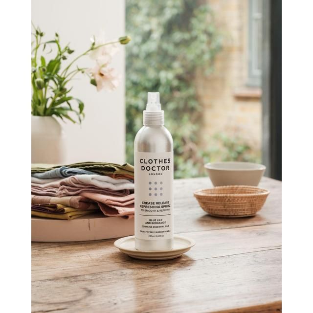 Crease Release Refreshing Spritz 250ml