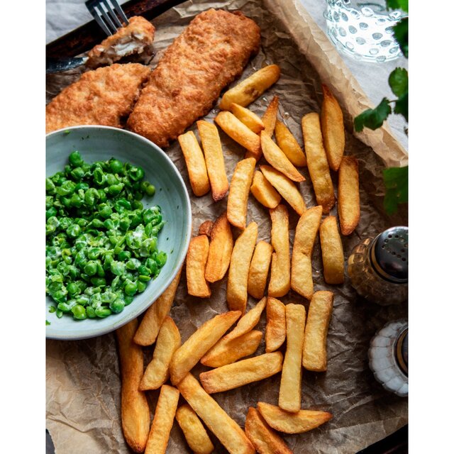 McCain Home Chips Straight Cut 2100g - McGrocer