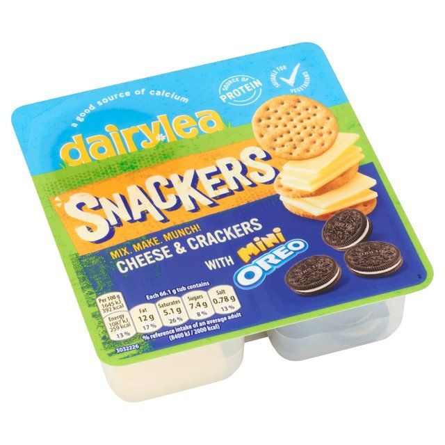 Dairylea Snackers Cheese & Crackers with Mini Oreos   66g