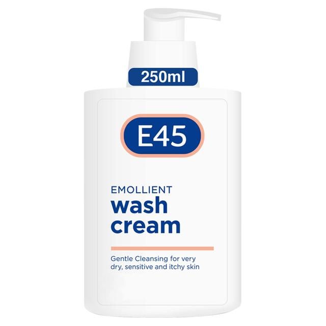 E45 Emollient Wash Cream gentle cleansing for very dry skin Pump 250ml