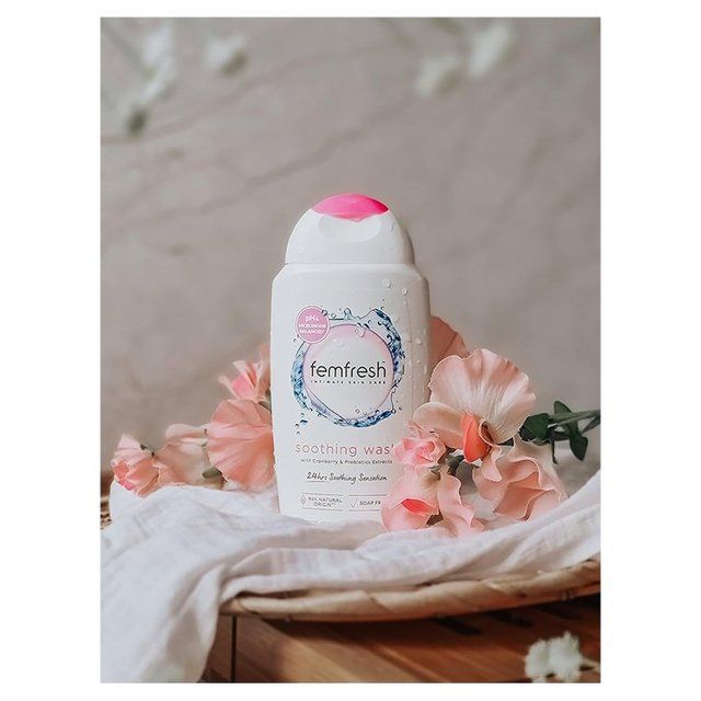 Femfresh Soothing Wash 250ml