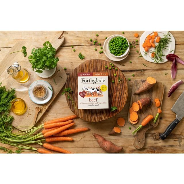 Forthglade complete adult grain free Beef with sweet potato & veg 395g