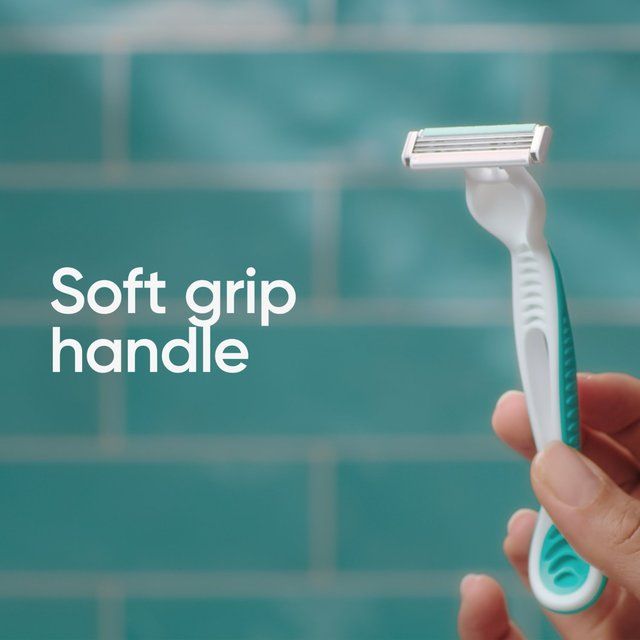 Gillette Venus 3 Disposable Razors Sensitive 4 per pack