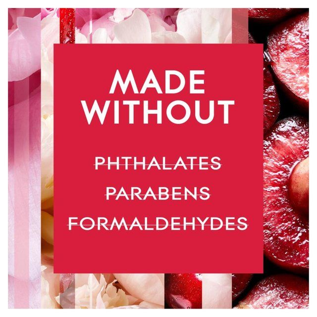 Glade Large Candle Cherry & Peony Air Freshener 224g