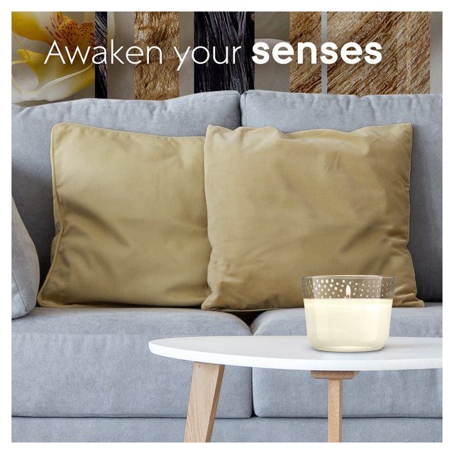 Glade Large Candle Vanilla Blossom Air Freshener 224g