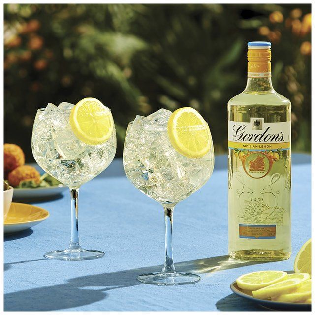 Gordon's Sicilian Lemon Distilled Flavoured Gin 70cl