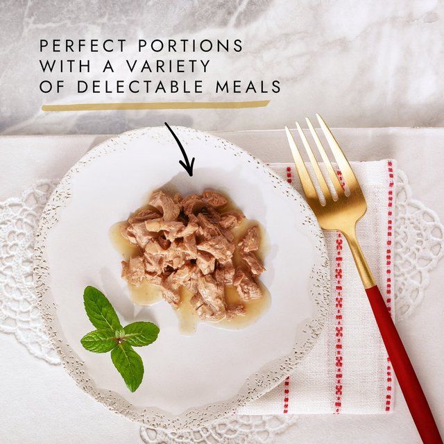 Gourmet Mon Petit Meaty Variety Beef Chicken Lamb Wet Cat Food 6 x 50g