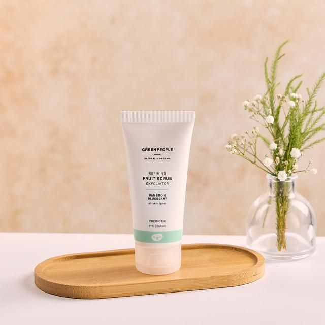 Green People Organic Fruit Exfoliating Scrub Vegan 50ml