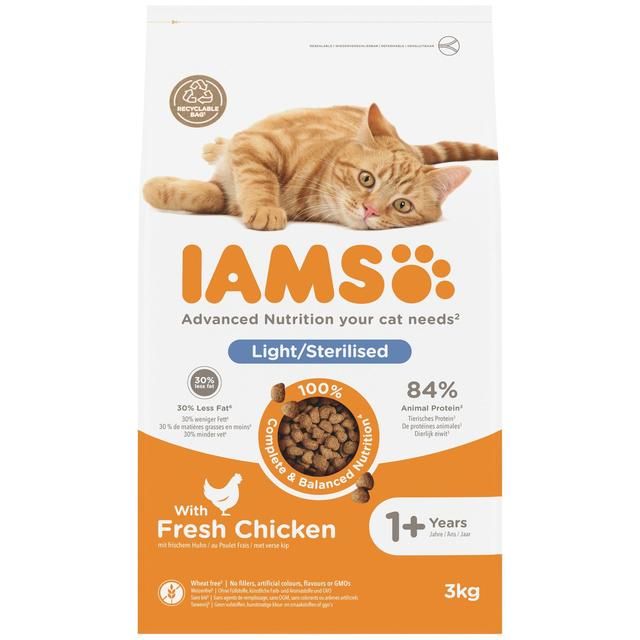 IAMS 1+ Years Light in Fat Dry Cat Food Chicken 3kg