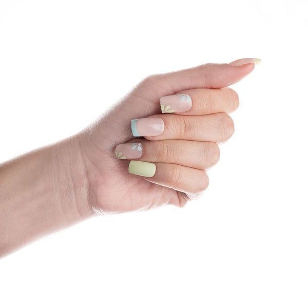 Invogue Groovy Baby Nails Square Nails (24 Pieces)