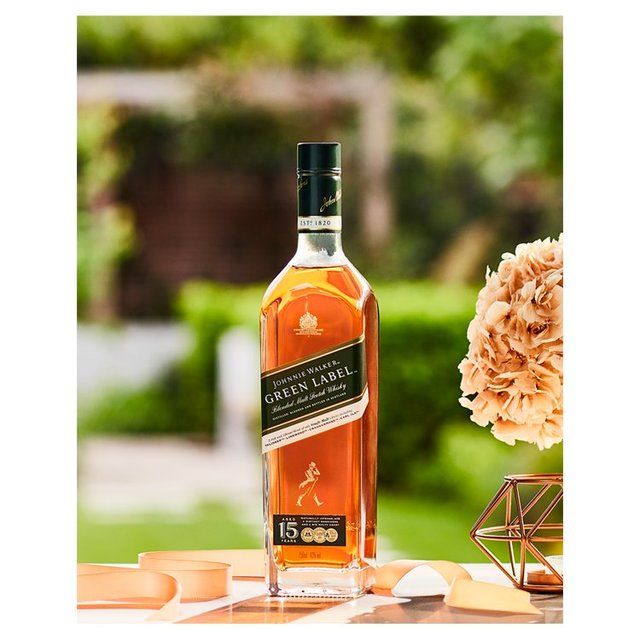 Johnnie Walker Green Label 15 Year Old Blended Scotch Whisky   70cl