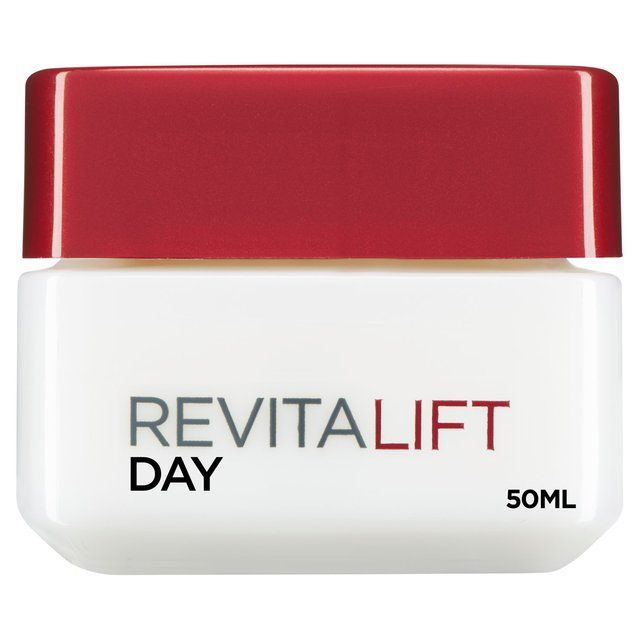 L'Oreal Paris Revitalift Anti-Ageing & Firming Day Cream with Retinol 50ml