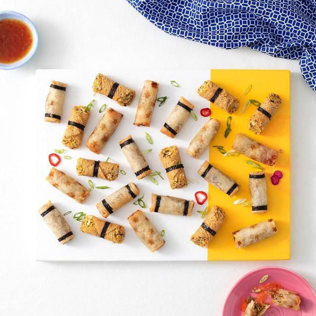 M&S 24 Vegetable Spring Roll Selection 600g