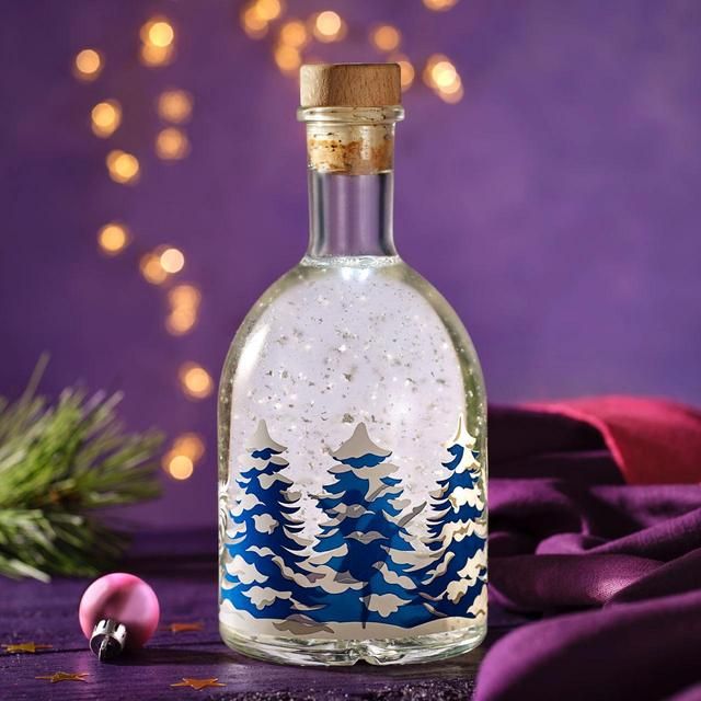 M&S Spiced Sugar Plum Light Up Snow Globe Gin Liqueur   70cl