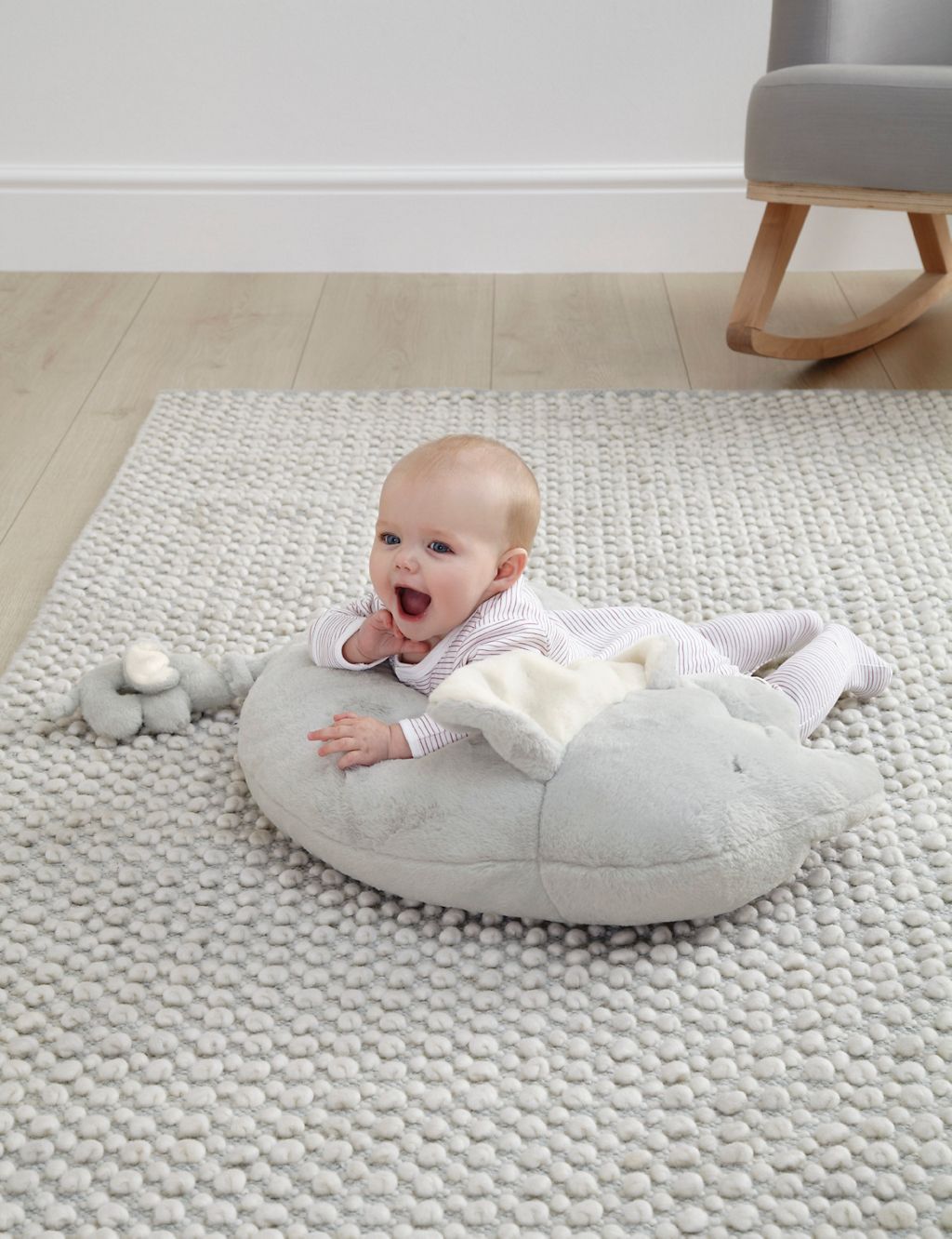 My First Tummy Time Snugglerug (7lbs)