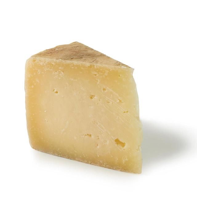 Natoora Hand Cut Aged Pecorino Toscano DOP Typically: 150g