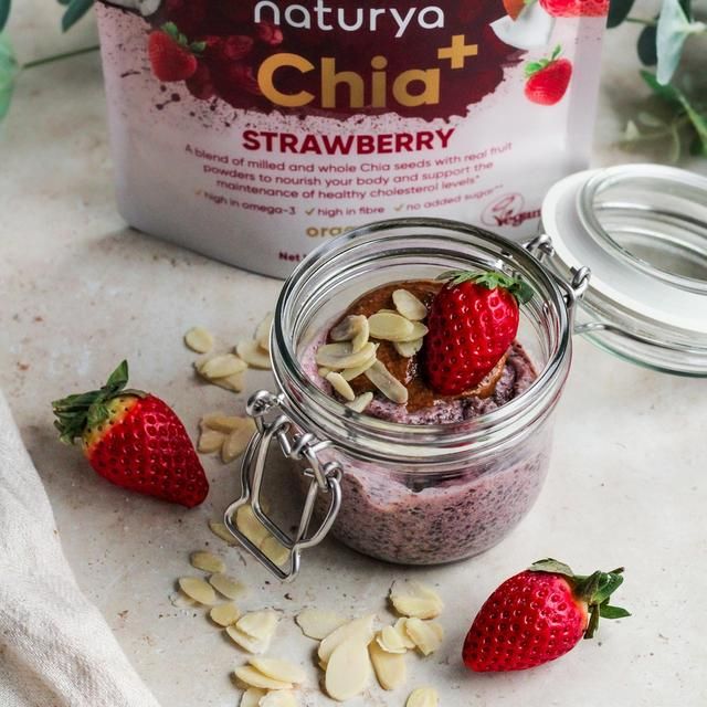 Naturya Organic Strawberry Chia+ Pudding   175g