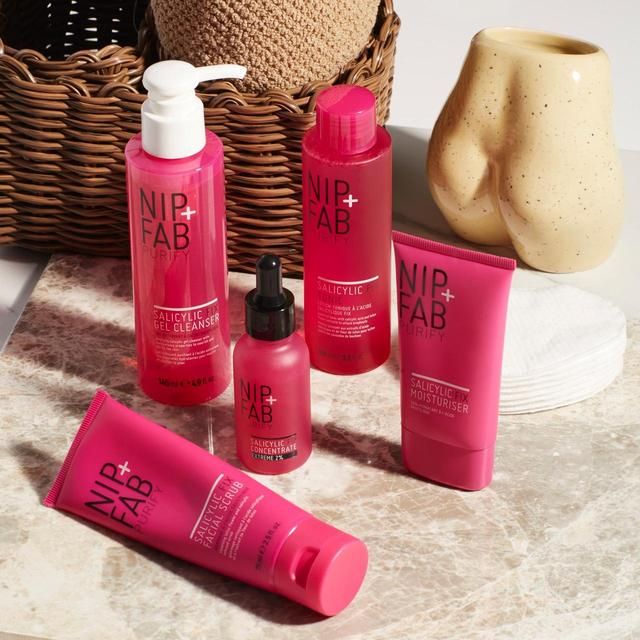 Nip+Fab Salicylic Acid Fix Gel Cleanser 145ml