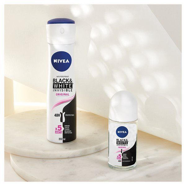 NIVEA Black & White Anti-Perspirant Roll-On Deodorant 50ml
