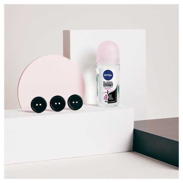 NIVEA Black & White Anti-Perspirant Roll-On Deodorant 50ml