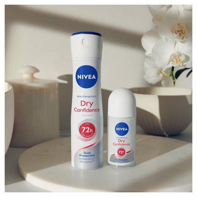 NIVEA Dry Confidence Anti-Perspirant Deodorant Roll-On 50ml