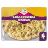 Patak's 4 Flame Baked Garlic & Coriander Mini Naans