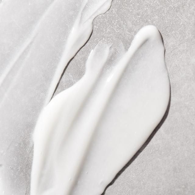 Percy & Reed I Need A Hero! Wonder Balm Hair Primer   75ml