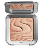 r.e.m. beauty Interstellar Highlighter Topper