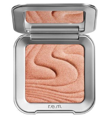 r.e.m. beauty Interstellar Highlighter Topper Miss Saturn