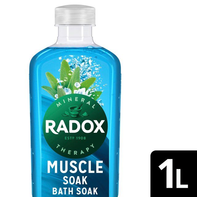 Radox Muscle Soak Bath Soak with Sage & Sea Minerals   1L