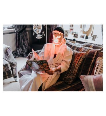 Rio FaceLITE beauty boosting LED mask