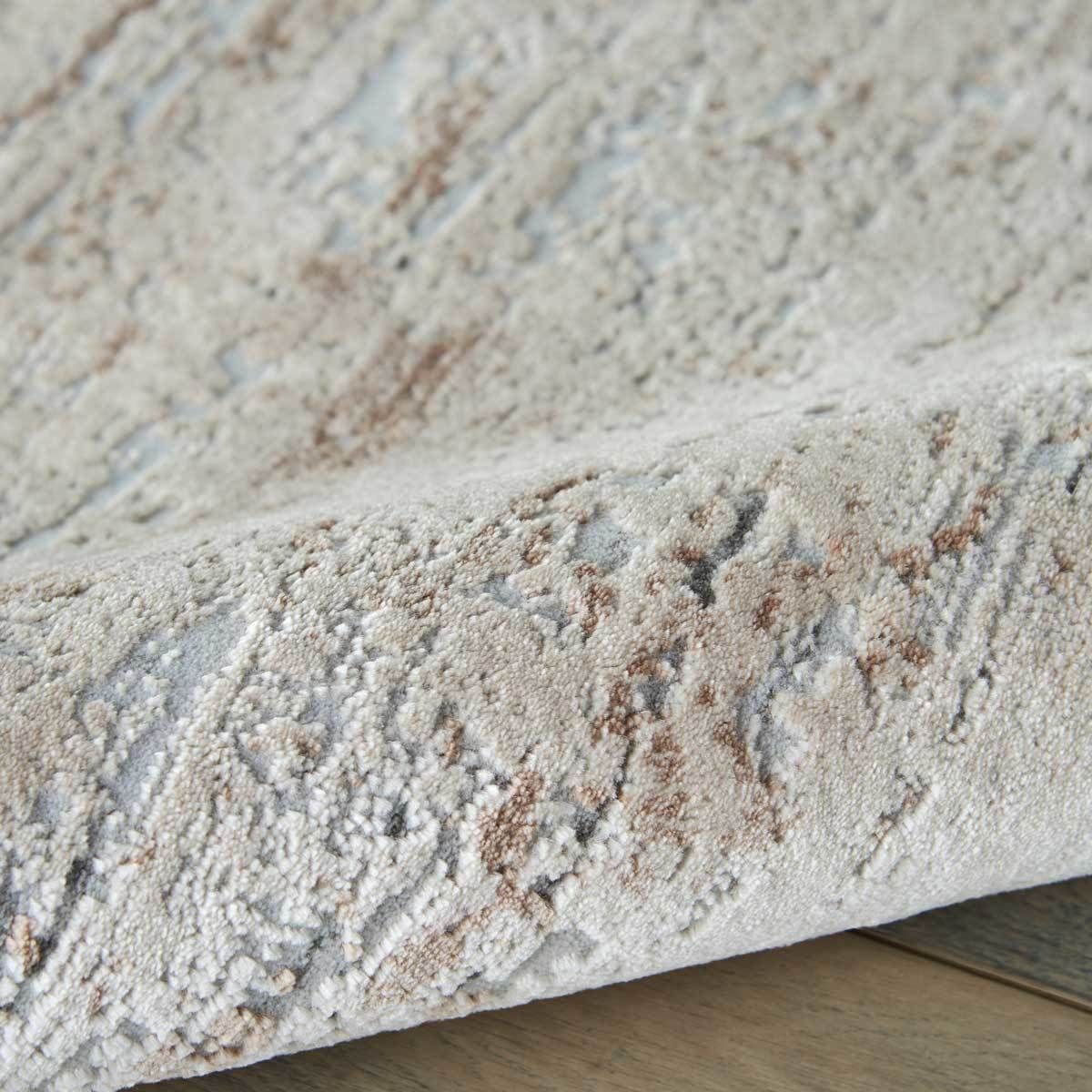 Rustic Textures Blended Beige Rug in 3 Sizes