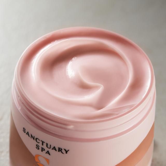 Sanctuary Spa Lily & Rose Collection Body Butter   300ml