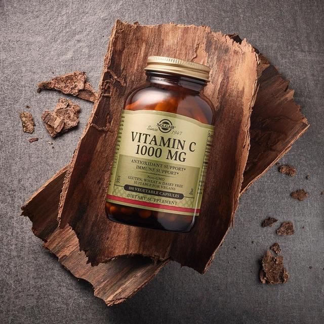 Solgar Vitamin C Supplement Capsules 1000mg 100 per pack